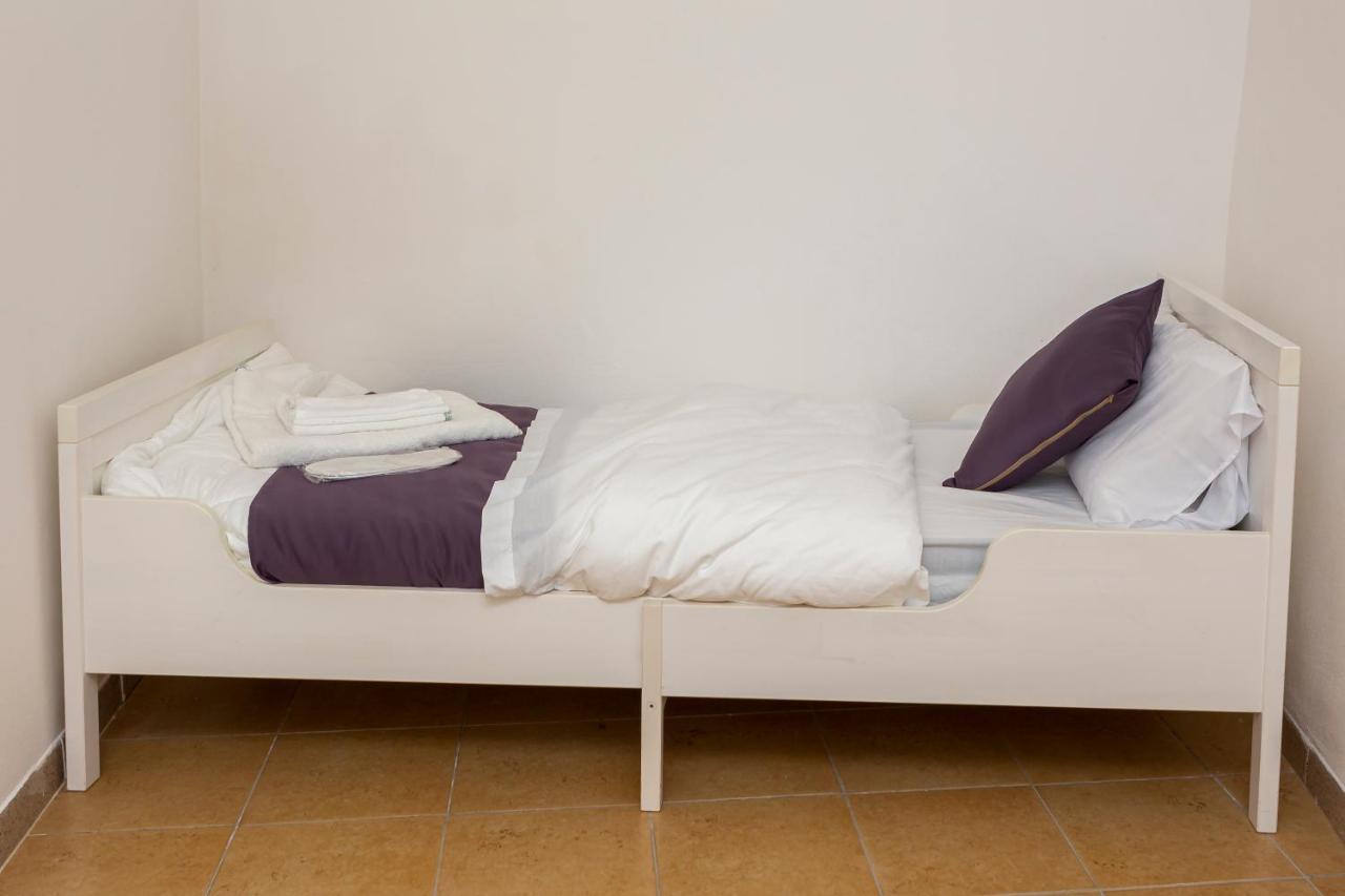 Casa Nicole Self Check-In Villa Albizzate Bagian luar foto